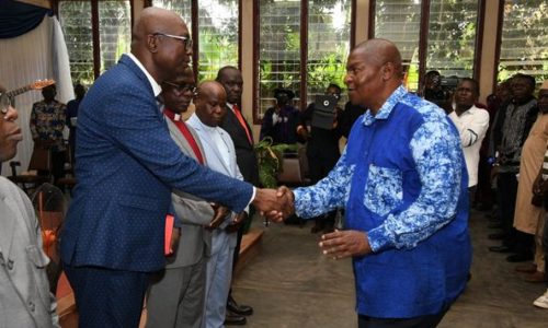 LE PRÉSIDENT DE LA RÉPUBLIQUE A PRIS PART A LA CEREMONIE DE L’INSTALLATION DES NOUVEAUX MEMBRES DU CONSEIL D’ADMINISTRATION ET DU COMITE EXECUTIF DE L’AEC