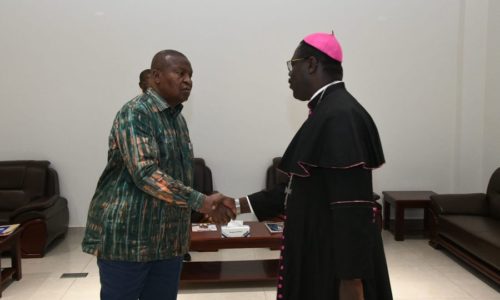 LE PRÉSIDENT DE LA RÉPUBLIQUE A RENCONTRE LES ÉVÊQUES DE CENTRAFRIQUE.