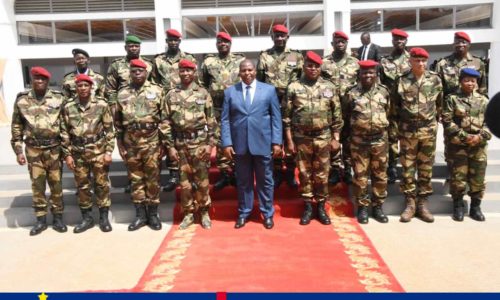 CEREMONIE DU PORT D’ATTRIBUTS DES OFFICIERS GÉNÉRAUX AU PALAIS DE LA RENAISSANCE