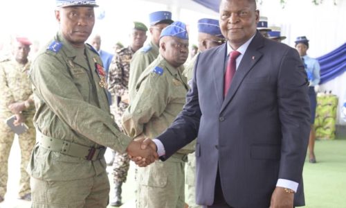 CEREMONIE DE REMISE DES ATTRIBUTS AUX OFFICIERS GÉNÉRAUX DE LA GENDARMERIE NATIONALE