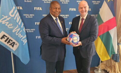 VISITE DU PRÉSIDENT DE LA RÉPUBLIQUE AU NOUVEAU SIÈGE DE LA FIFA A PARIS CE VENDREDI MATIN