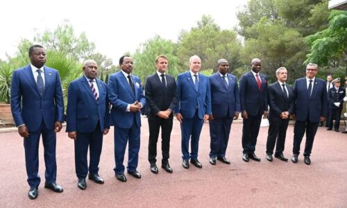 HOMMAGE MÉRITÉ AUX MILLIERS AFRICAINS ENGAGÉS DANS LE DÉBARQUEMENT DU 15 AOUT 1944 DANS LE SUD DE LA FRANCE