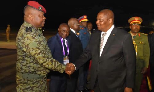 Arrivée du Président de la République, Chef de l’Etat, Professeur Faustin Archange Touadera ce lundi, 07 octobre à Kampala en Ouganda dans le cadre d’une visite officielle de travail