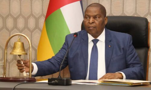 PREMIÈRE SESSION DE LA CELLULE DE SUIVI DES PROJETS PUBLICS EN CENTRAFRIQUE SOUS L’ÉGIDE DU PRÉSIDENT TOUADERA